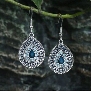5/$25 Small blue earring drops